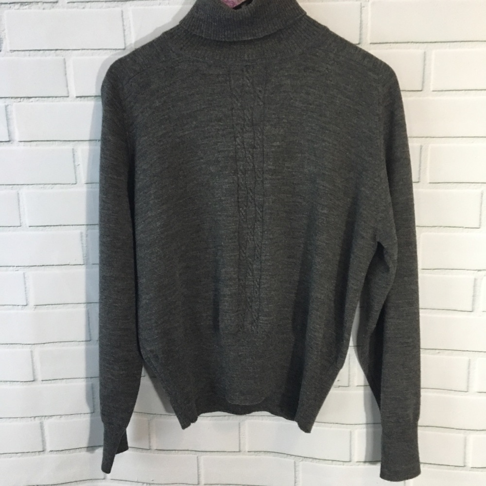 Merino Wool T Neck sweater by Valerie Stevens M/L